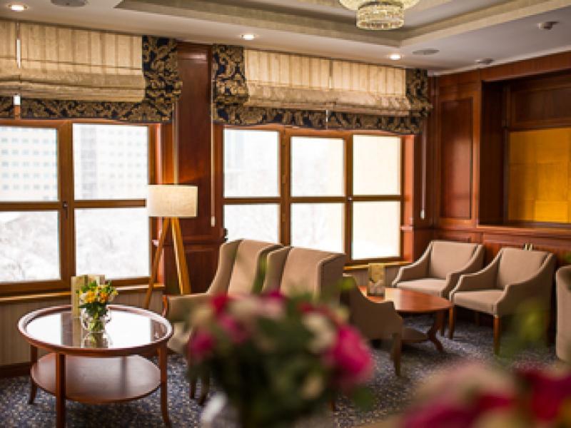 Hotel Ramada By Wyndham Almaty Exteriér fotografie